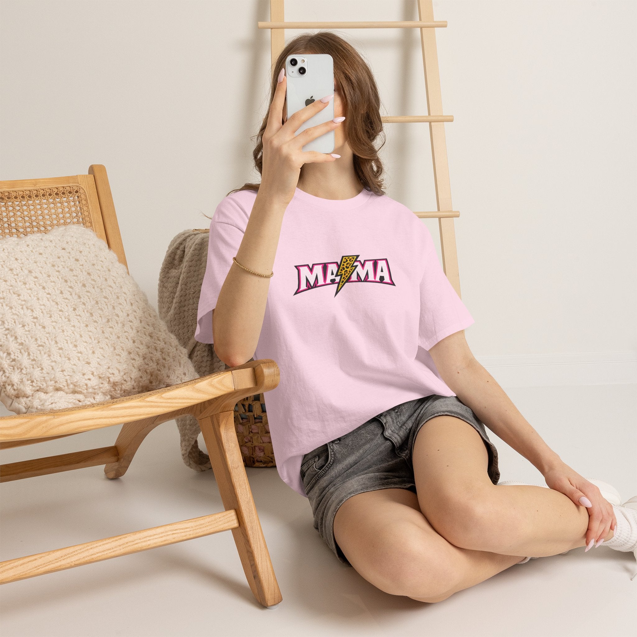 Mama Lightning Bolt Tee – Retro Rock Mom Graphic T-Shirt